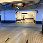 Διαμέρισμα The Perle Tower Garage Car Park