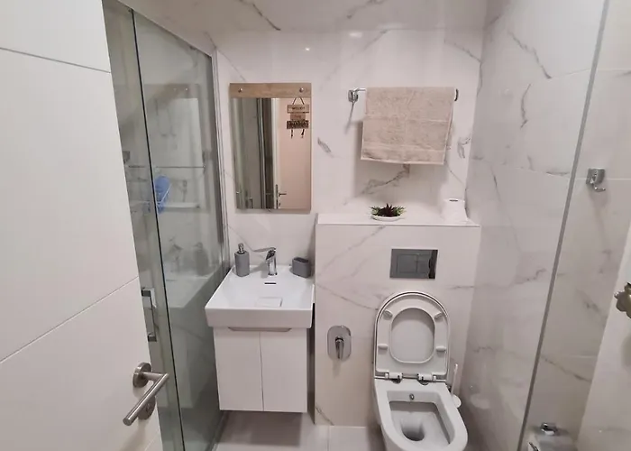 The Perle Tower Garage Car Park